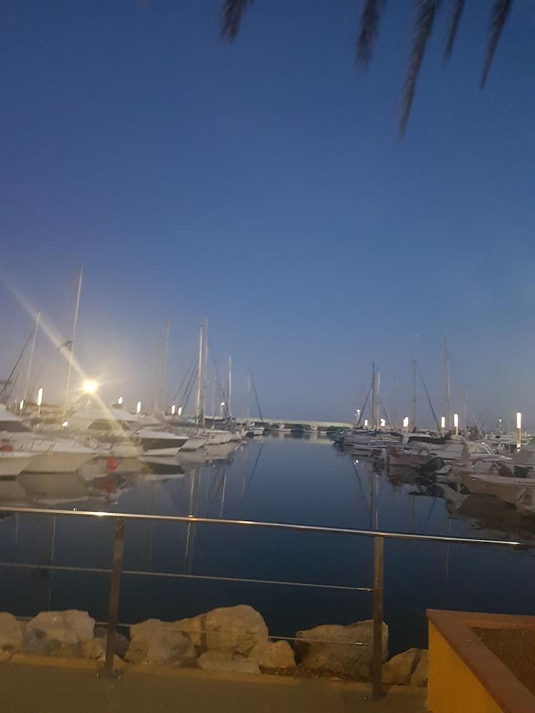 Отель Mainake Costa Del Sol Торре-дель-Мар Экстерьер фото