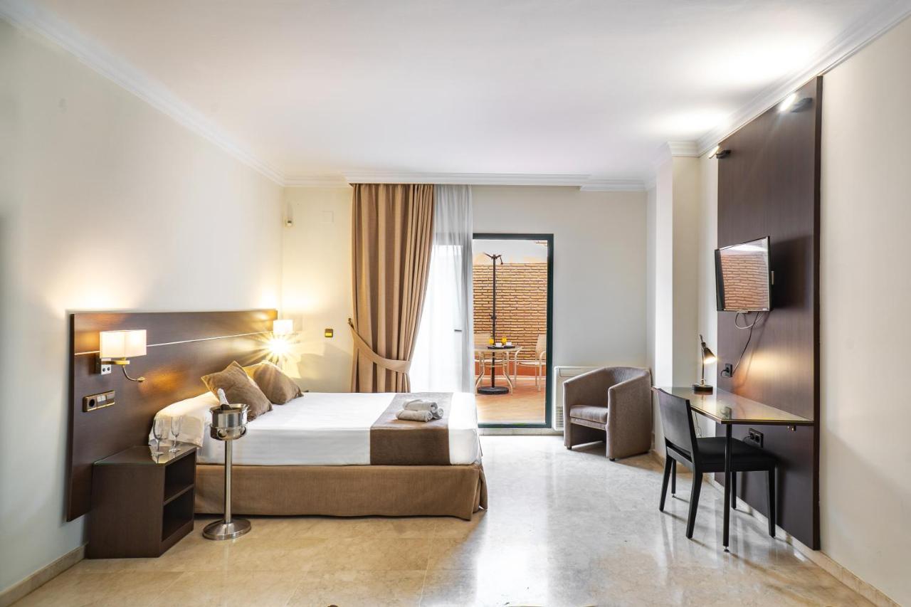 Отель Mainake Costa Del Sol Торре-дель-Мар Экстерьер фото